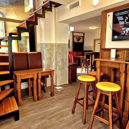 Bled Lesce Station Rooms And Beds ภายนอก รูปภาพ