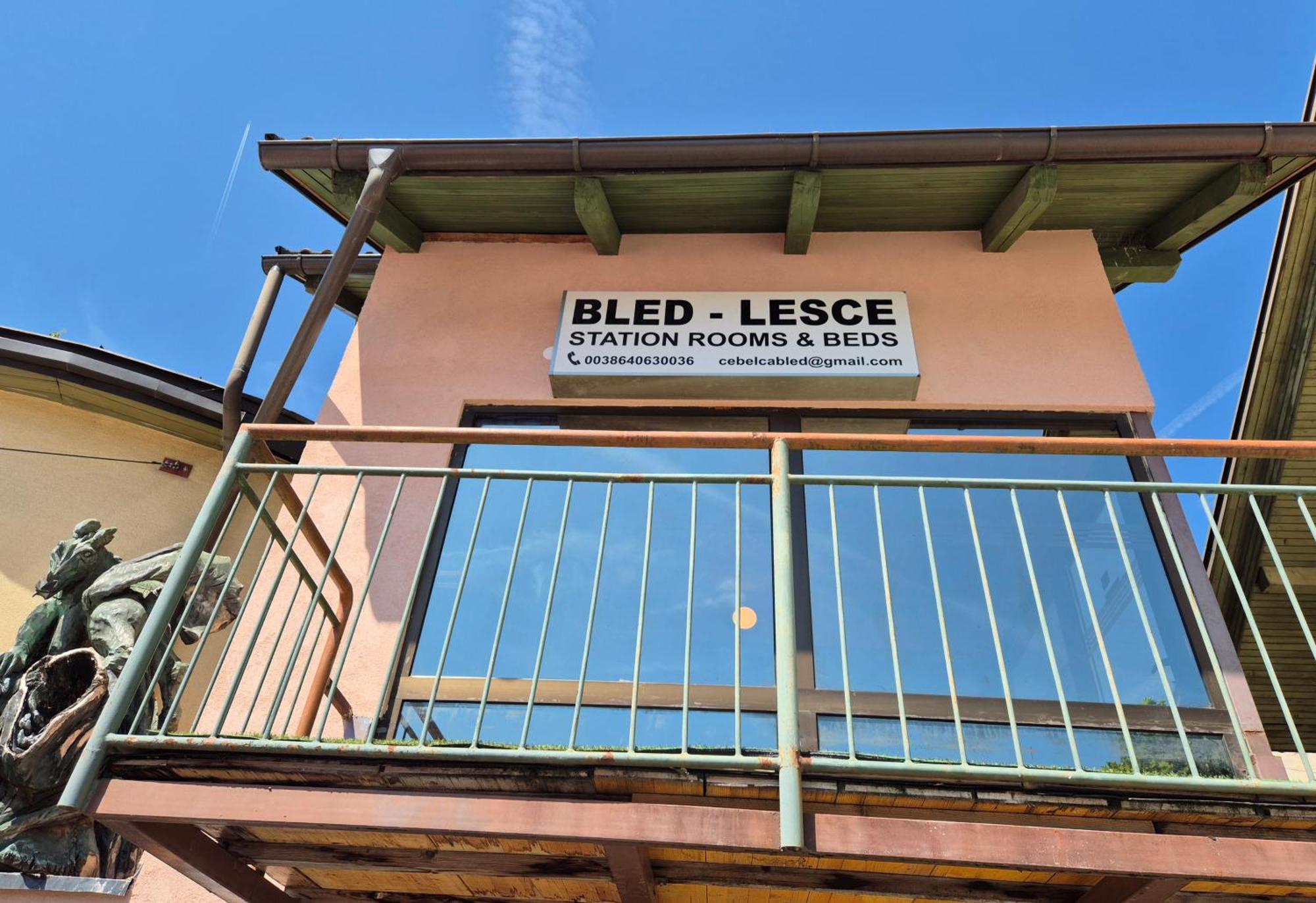 Bled Lesce Station Rooms And Beds ภายนอก รูปภาพ