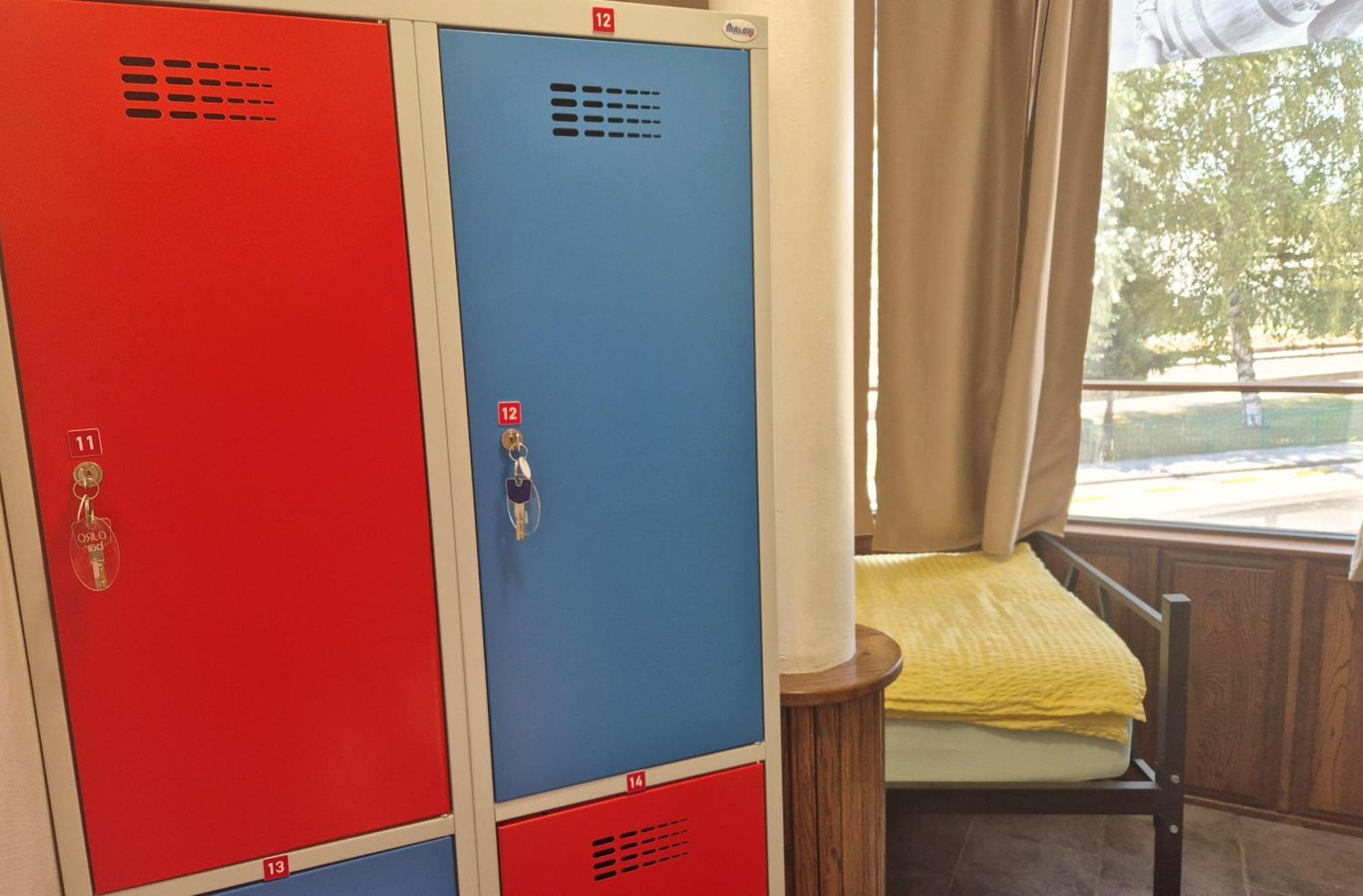 Bled Lesce Station Rooms And Beds ภายนอก รูปภาพ