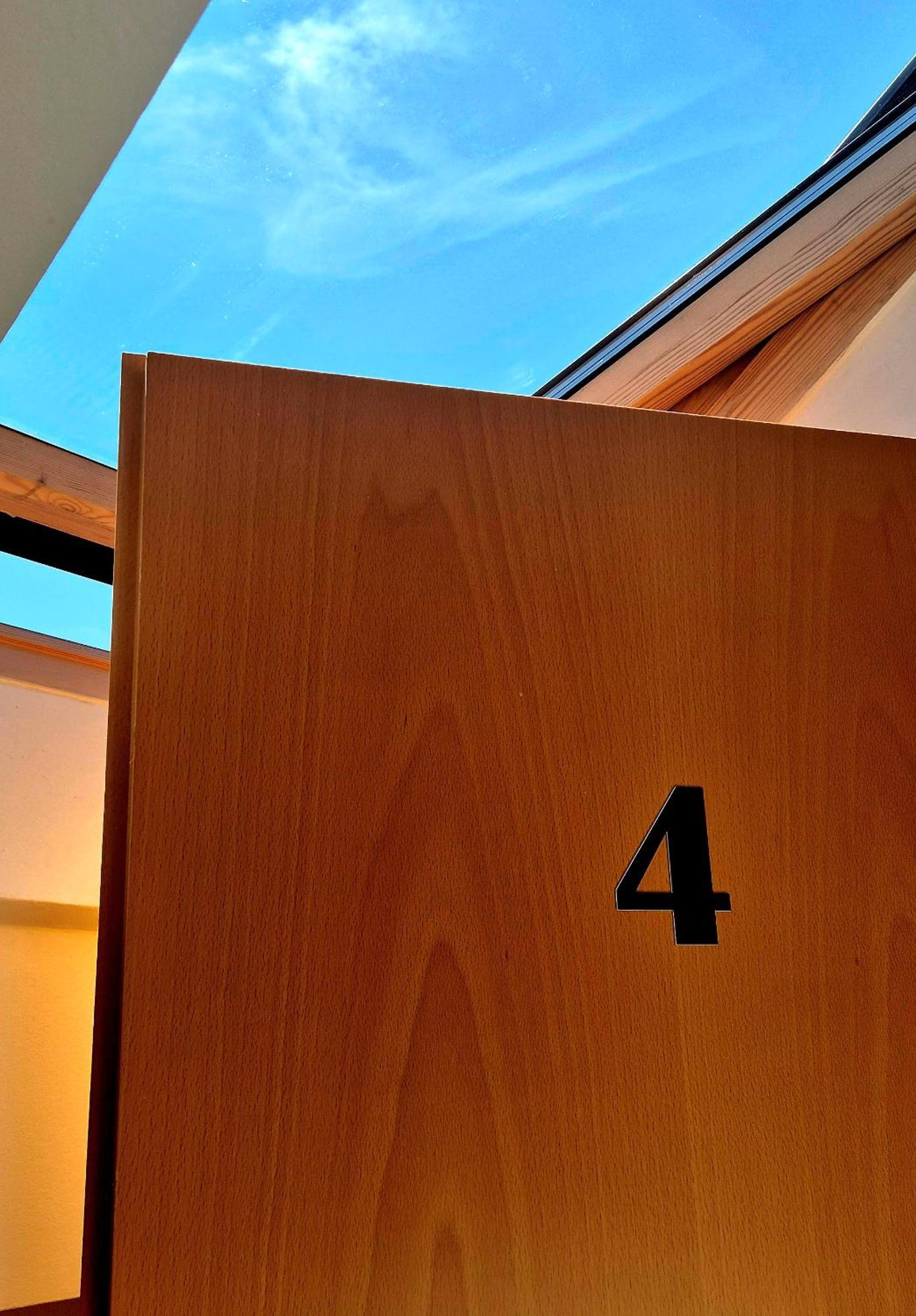 Bled Lesce Station Rooms And Beds ภายนอก รูปภาพ