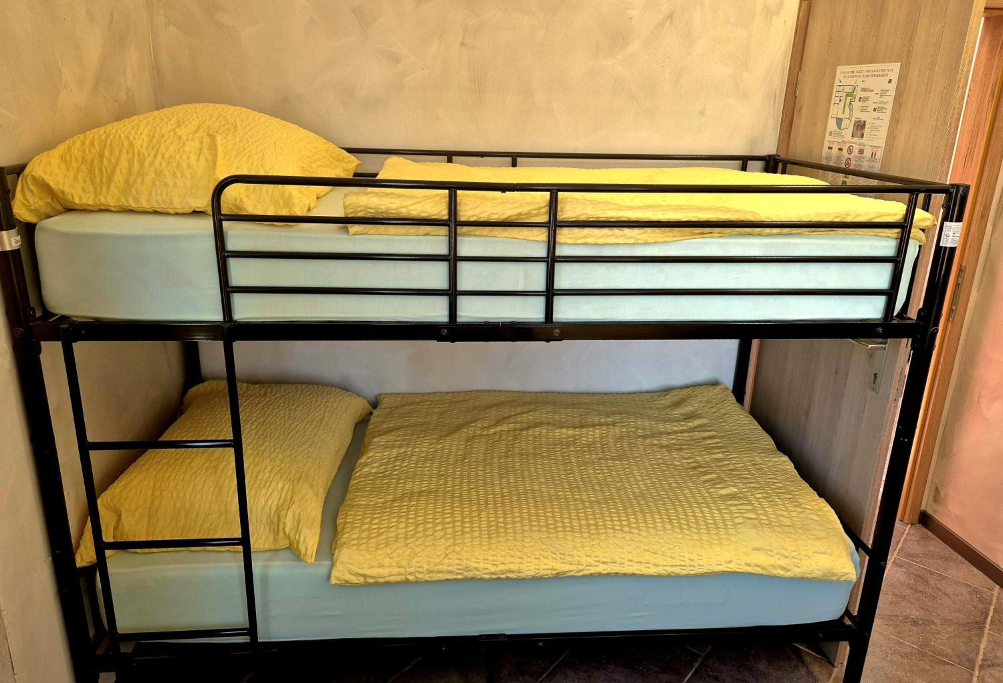 Bled Lesce Station Rooms And Beds ภายนอก รูปภาพ